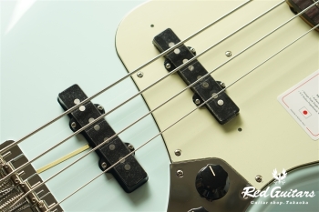 Made in Japan Traditional 60s Jazz Bass - Sonic Blue